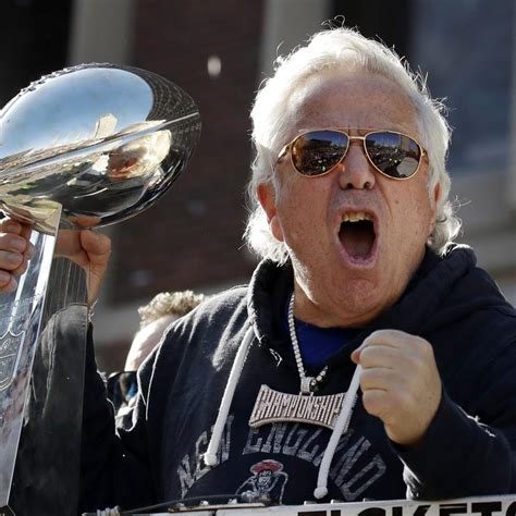 Patriots' Robert Kraft to Auction Off Super Bowl LI Ring for 'All in ...