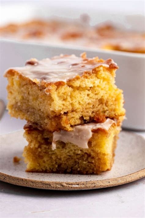 Honey Bun Cake (Easy Recipe) - Insanely Good