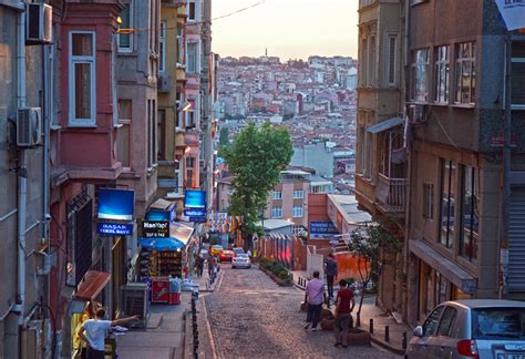 Impressions of Istanbul [25 Photos] - Travel Deeper with Gareth Leonard | Tourist2Townie.com