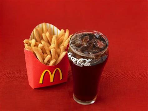 Pin by FrenchyFries 🍟 on ° French Fries ° | Mcdonalds fries, Mcdonalds, Yummy cakes