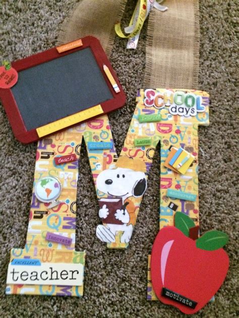 Teacher Appreciation Wreath M Snoopy by MelissaPepperDesigns