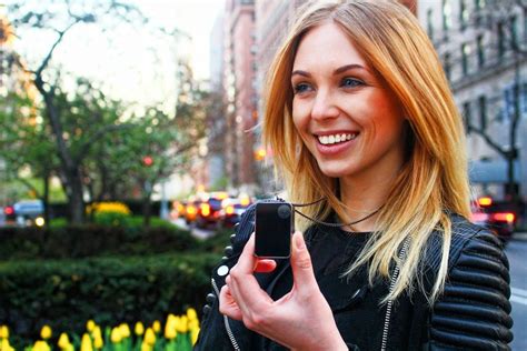 Wearable Camera Lets You 'Go Back in Time' to Record Fleeting Moments ...