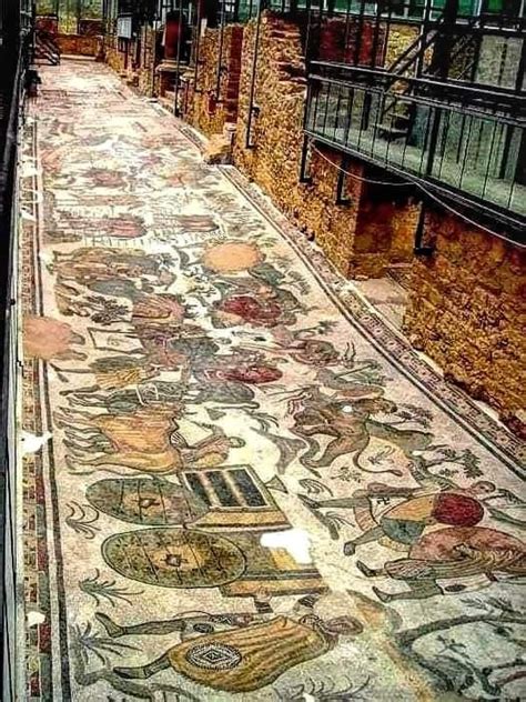 The 4th century CE Roman ‘Great Hunt Mosaic’ at the Vi ... | ScrappyBook