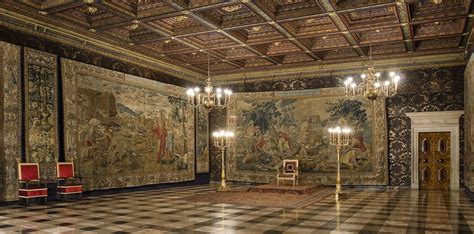 Interiors of Wawel Castle in Krakow | POLISH FORUM ABOUT CULTURE ...