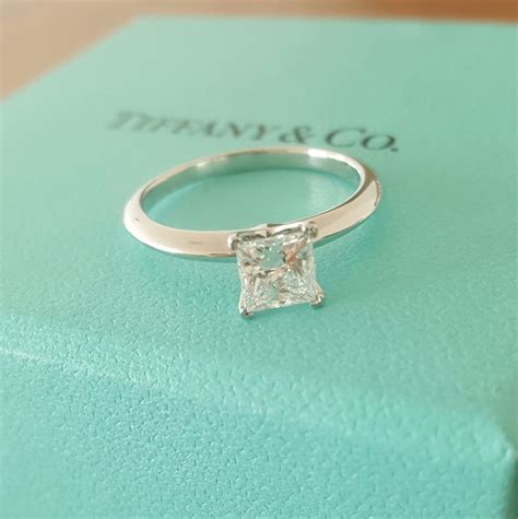 Tiffany & Co. 0.71ct E/VS2 Princess Cut Diamond Engagement Ring ...