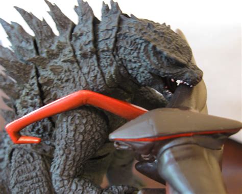 The Toyseum: S.H. MonsterArts Legendary Godzilla 2014 figure review