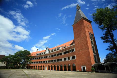 Discover the unique French-built college in Da Lat