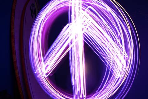 Peace V2 | Light Graffiti Experimentation, Peace sign using … | Flickr