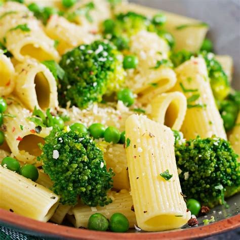 25 Best Vegetarian Pasta Recipes - Top Recipes