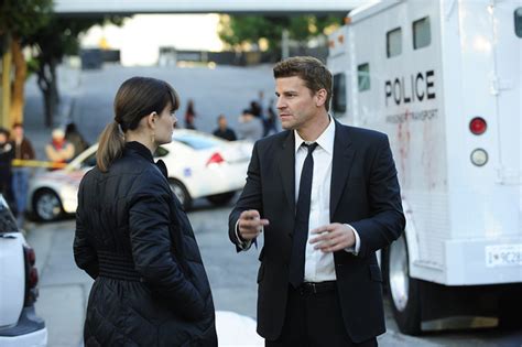 Bones Behind the Scenes - Bones Photo (18714614) - Fanpop