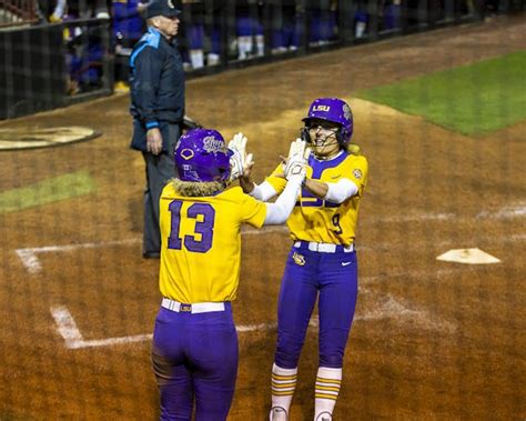 Analysis: Gamecock softball suffers defeat in series against LSU - The ...