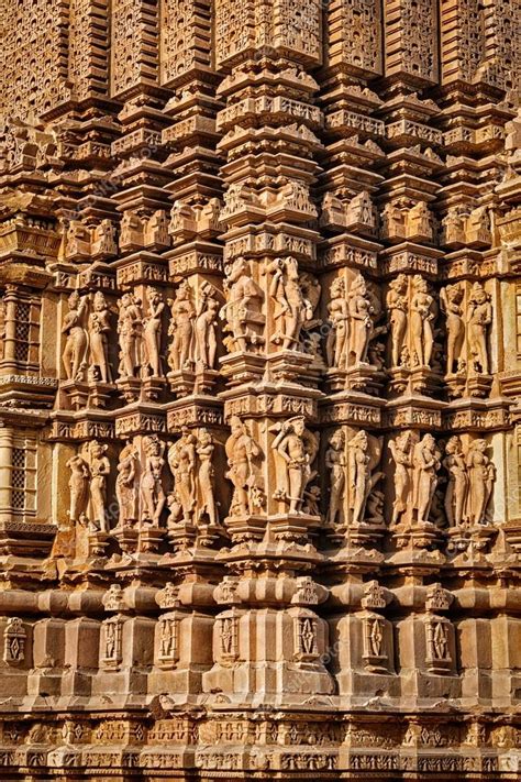 Sculptures on Khajuraho temples — Stock Photo © DmitryRukhlenko #99072466