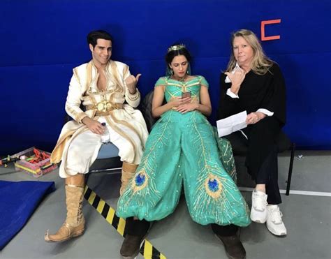 Aladdin Behind the scenes: Mena Massoud And Naomi Scott #aladdin | Aladdin movie, Disney aladdin ...