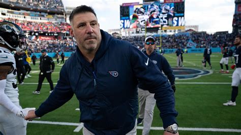 Titans considered firing Mike Vrabel in 2023 | Yardbarker