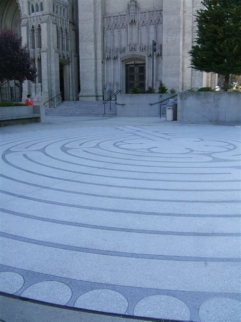 Grace Cathedral labyrinth, San Francisco | Favorite places, Labyrinth, Chalice well