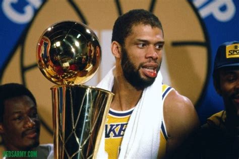 How Tall Is Kareem Abdul-Jabbar? News, Age, Awards, & More 2022