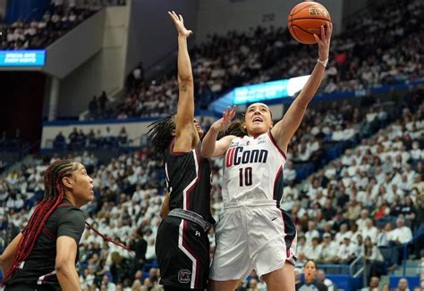 No. 1 South Carolina escapes No. 5 UConn in title game rematch | NCAA.com