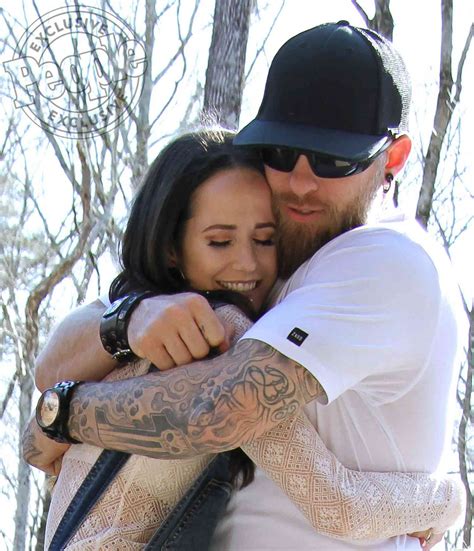 Brantley Gilbert and Wife Expecting Second Child - See the Reveal