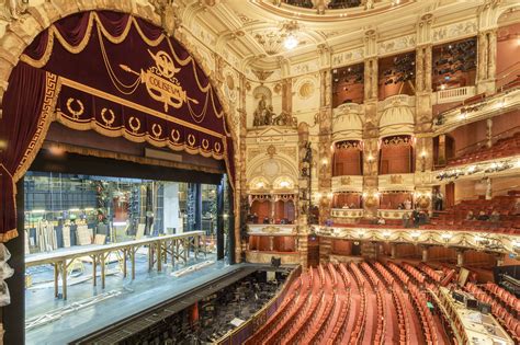 Les dix meilleures salles de spectacle de Londres - Assistez à un show de renommée mondiale ...