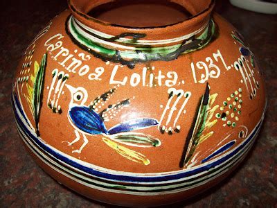 Pecan Corner: Collecting Vintage Mexican Pottery