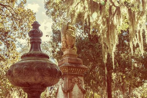 MaryAnne Hinkle Photography | Bonaventure Cemetery, Savannah, GA ...