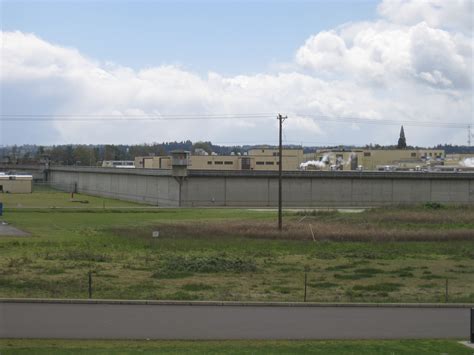 Oregon State Penitentiary - Salem, Oregon - Wikipedia Entries on ...