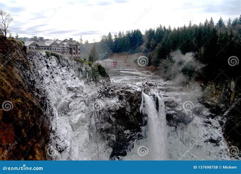 Snoqualmie Falls Winter Ice Freeze Waterfall Stock Photo - Image of rare, light: 137698758