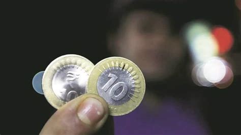 Is Rs. 10 coin in circulation or not? - Star of Mysore