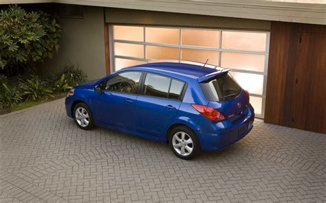 Nissan Versa Hatchback 2012 Spec and Review-Car Wallpaper ,Car Pictures