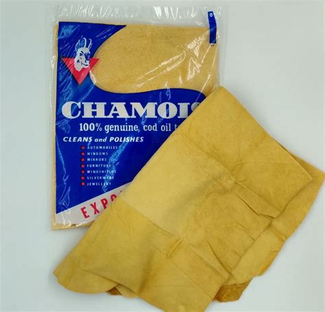 THE ORIGINAL CHAMOIS LEATHER 2.75 SQ FEET | Chamois Leather | caraccessories.com.cy