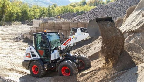 Fiumeter purchase Italy’s first Bobcat L85 compact wheel loader | Agg-Net