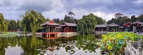 Magnificent Chinese Garden Art in The Summer Palace, Beijing, China ...