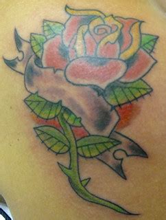 Tatuagem Rosa Old School Tattoo | O novo Site do Micael Tatt… | Flickr
