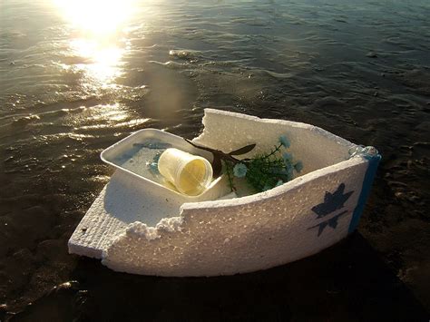 Shipwreck | A damaged styrofoam boat carrying offerings for … | Flickr