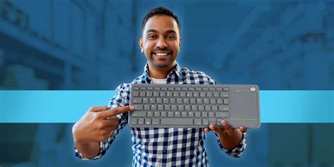 Why Do You Need a Smart Keyboard For Making The Best Out of Your Smart TV