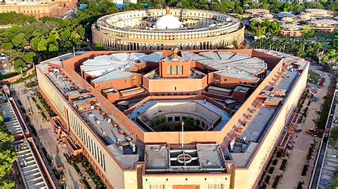 What is the Foucault pendulum in the new Parliament building? | Flipboard