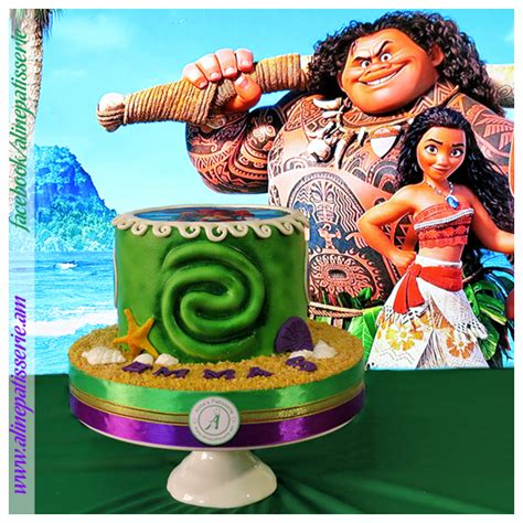 Moana & Maui Birthday Cake | Birthday cake, Birthday, Cake