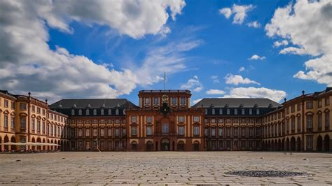 «Mannheim Palace» HD Wallpapers