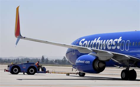 Flights double at Southern California airports as summer travel season nears – Pasadena Star News