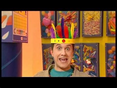 Mister Maker - Series 2, Episode 7 | Art and craft shows, Arts and crafts for kids, Recycled ...