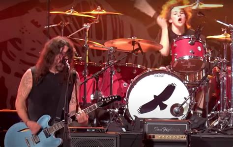 Watch Taylor Hawkins' son Shane drum 'My Hero' with Foo Fighters at ...