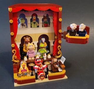 Made a Compact Lego Muppet Theater for my collection of Minifigs : r/lego