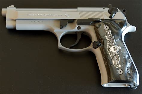 Beretta 92fs Inox Wood Grips - terrebook