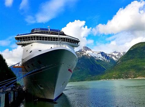 Tips For Packing For Your Alaska Cruise On The Carnival Legend – Travel With Sara