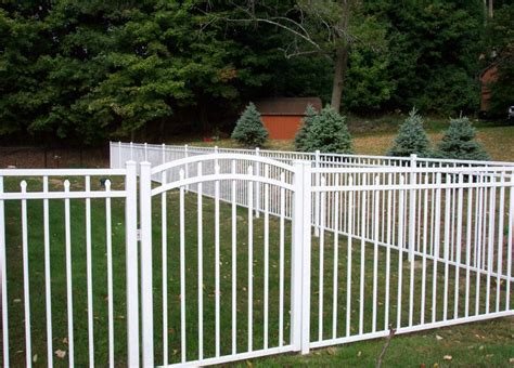 3 rail white aluminum fence style canterbury with self-closing arched gate - Ketcham ...