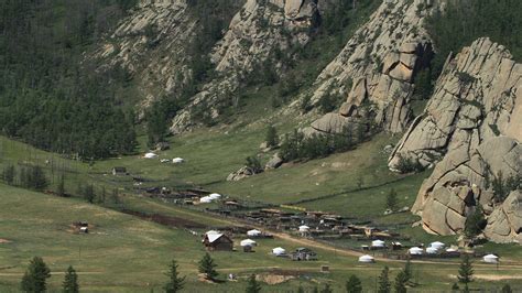 Einzigartige Mongolei-Landschaft - von der Steppe bis in die Berge - G Adventures