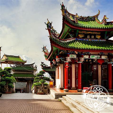 Nanputuo Temple - Xiamen, China -- Make the trek the sunny Xiamen to see what city life feels ...