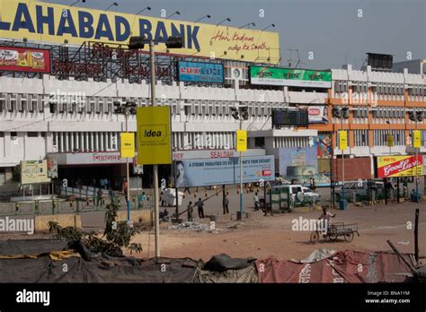 Sealdah Railway Station in Kolkata (Calcutta), West Bengal, India Stock ...