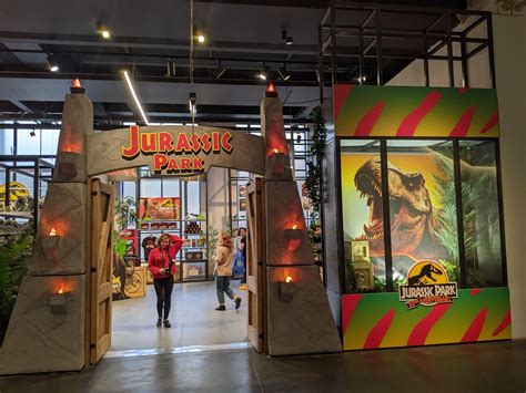 A Closer Look At London Natural History Museum’s Pop Up Jurassic Park Store — The Jurassic Park ...