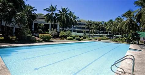 Hotels in Bacolod with Swimming Pools